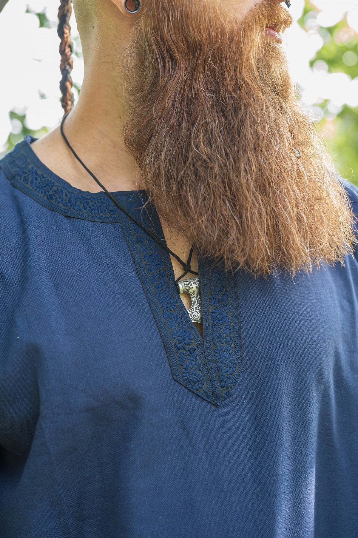 Tunique médiévale homme avec bordure – Halvor