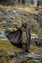 Cape médiévale pour homme – Johannes
