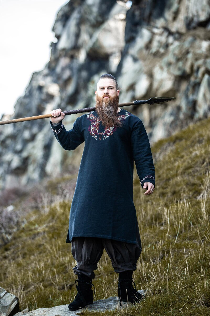 Tunique viking brodée à la main – Snorri