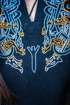 Tunique viking brodée à la main – Snorri