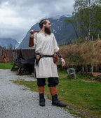 Tunique viking homme avec broderie – Erwin